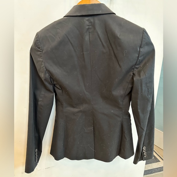 Blazer - Picture 3 of 3